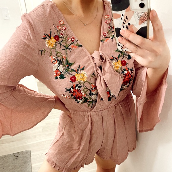 peachlove Dresses & Skirts - Mauve floral embroidered romper!